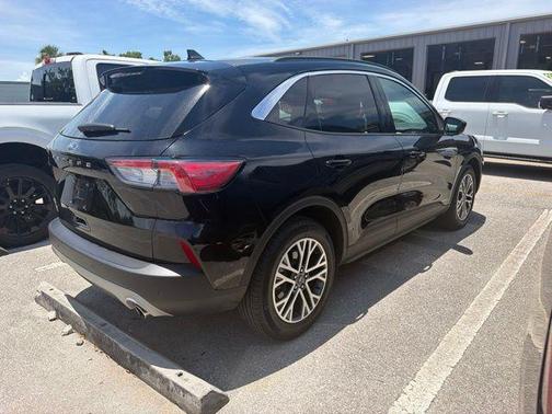 Agate Black Metallic 2022 Ford Escape SEL