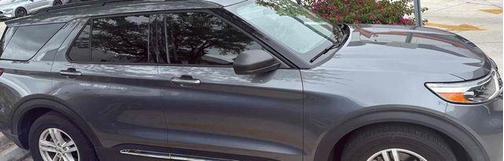 CARBONIZED GRAY METALLIC 2021 Ford Explorer XLT