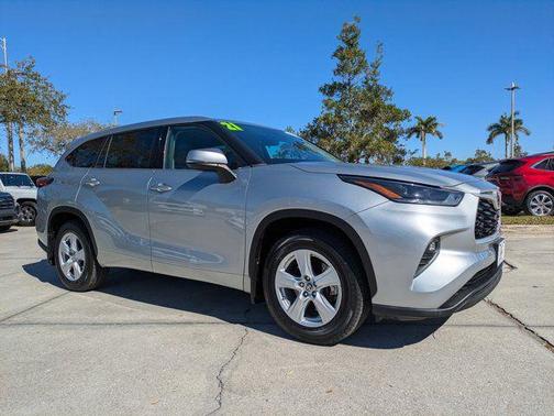 2021 Toyota Highlander LE