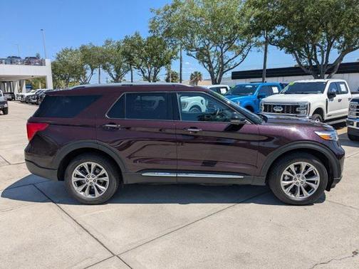 2022 Ford Explorer Limited