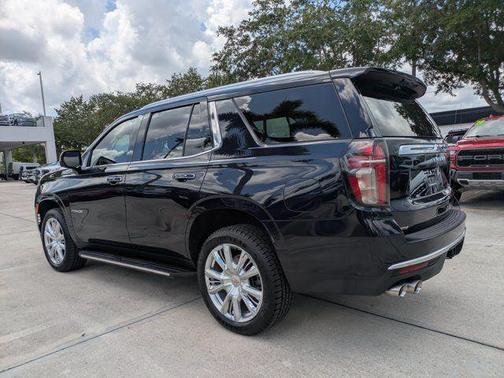 Midnight Blue Metallic 2022 Chevrolet Tahoe 2WD High Country