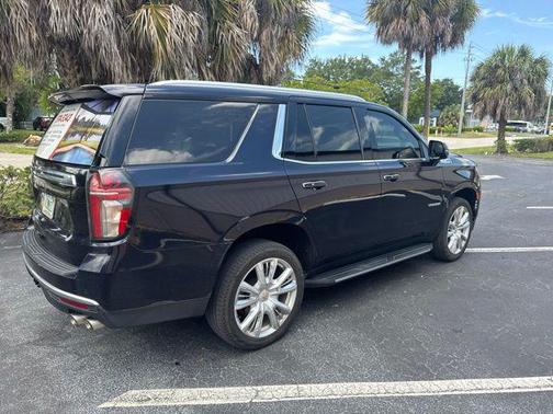 Midnight Blue Metallic 2022 Chevrolet Tahoe 2WD High Country