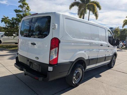 2018 Ford Transit-250 Base