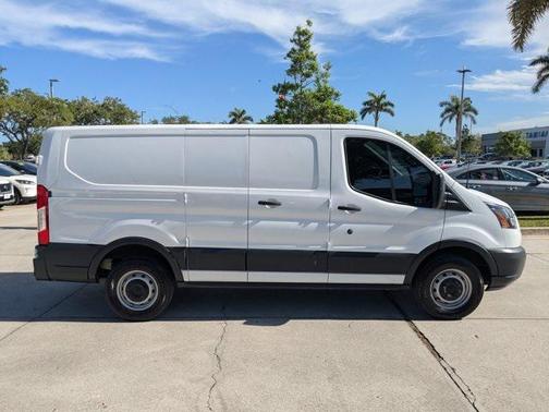 2018 Ford Transit-250 Base