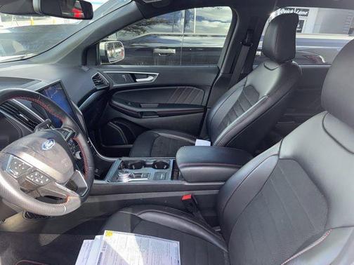 2024 Ford Edge ST Line