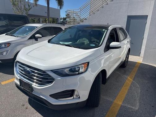 2021 Ford Edge Titanium