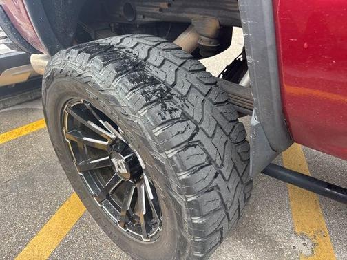 Red Quartz Tintcoat 2018 GMC Sierra 2500 Denali