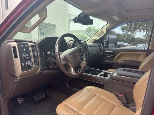 Red Quartz Tintcoat 2018 GMC Sierra 2500 Denali