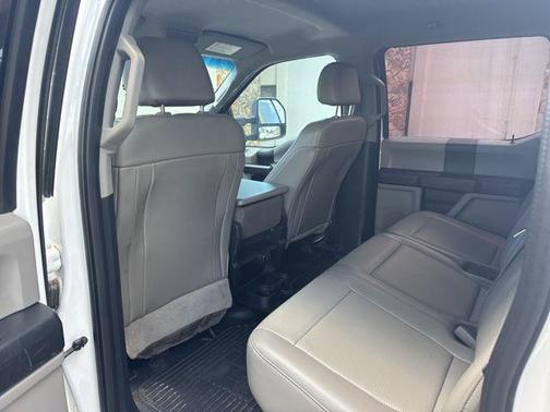 OXFORD WHITE 2017 Ford F-250 XL