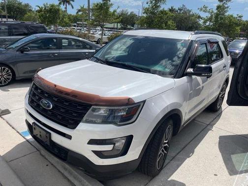 2016 Ford Explorer Sport