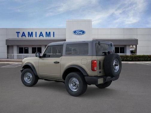 2025 Ford Bronco Base