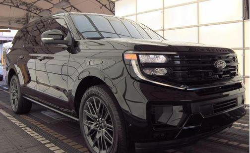 Agate Black Metallic 2025 Ford Expedition Max Platinum