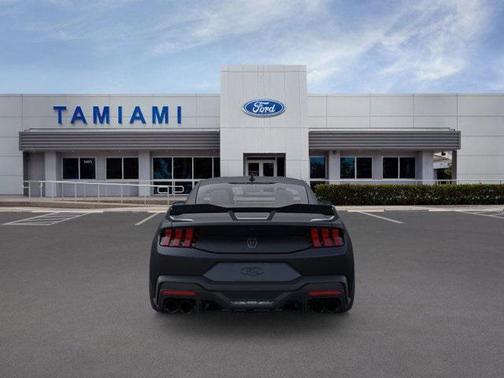 2025 Ford Mustang Dark Horse Fastback