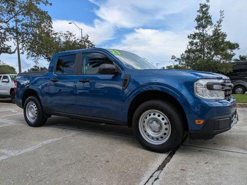 2023 Ford Maverick XL