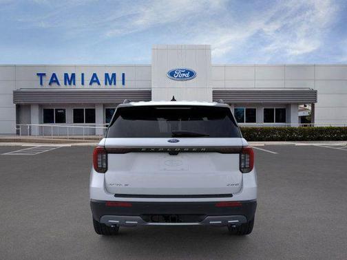 SPACE WHITE METALLIC 2026 Ford Explorer Active