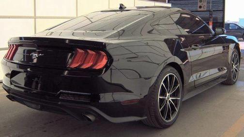 2022 Ford Mustang EcoBoost