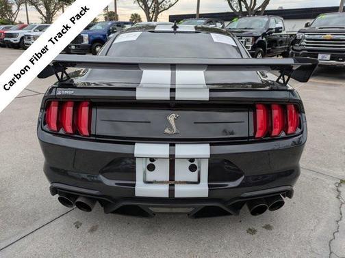 2022 Ford Shelby GT500 Base