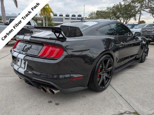 2022 Ford Shelby GT500 Base