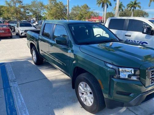 2022 Nissan Frontier SV