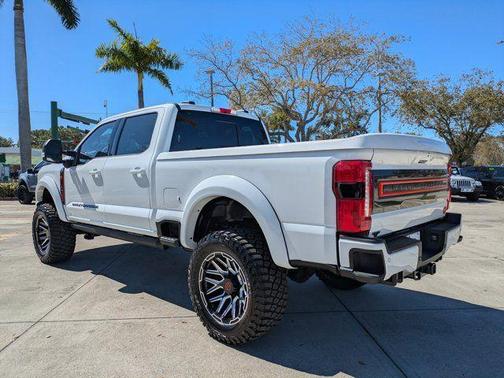 OXFORD WHITE 2026 Ford F-250 Lariat