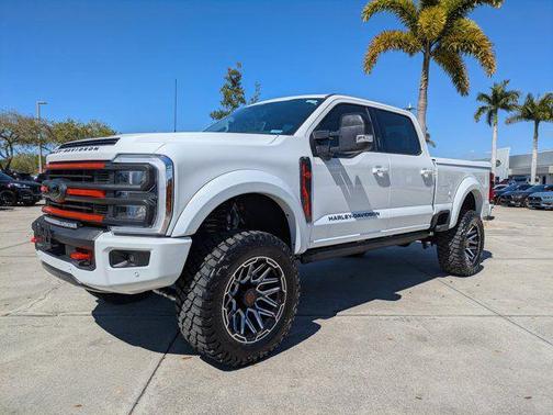 OXFORD WHITE 2026 Ford F-250 Lariat