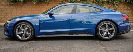 2023 Audi e-tron GT Premium Plus quattro