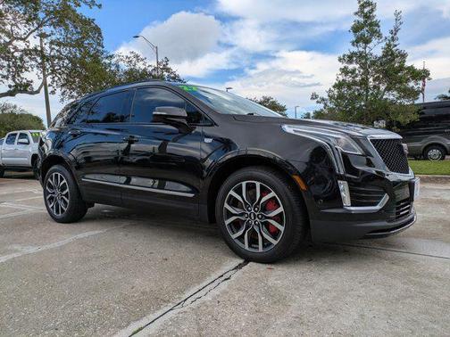 2022 Cadillac XT5 Sport