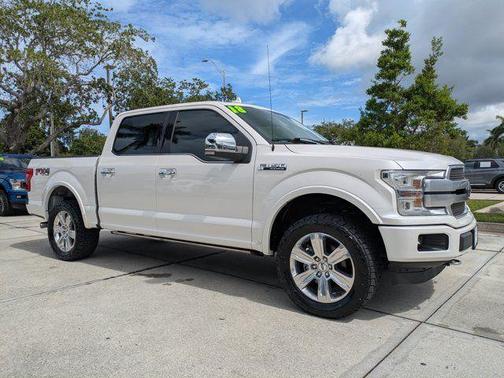 WHITE PLATINUM METALLIC TC 2018 Ford F-150 Platinum