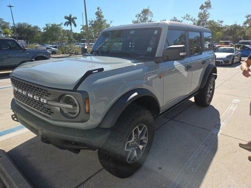 2023 Ford Bronco Badlands