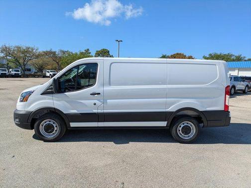 2025 Ford Transit-150 Base