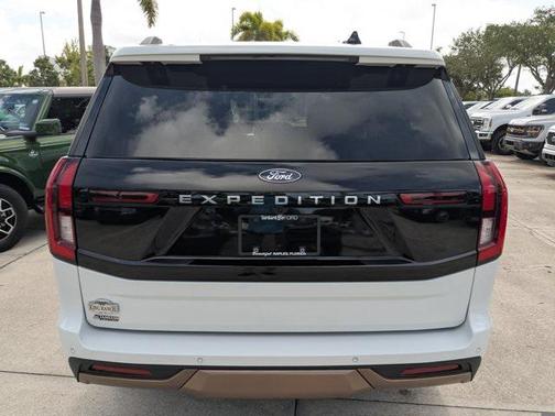 2025 Ford Expedition King Ranch