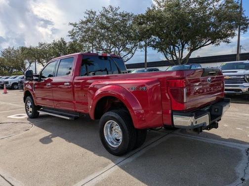 2022 Ford F-350 Lariat