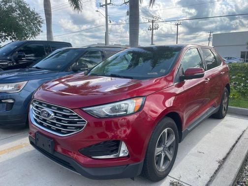 Rapid Red Metallic Tinted Clearcoat 2020 Ford Edge SEL
