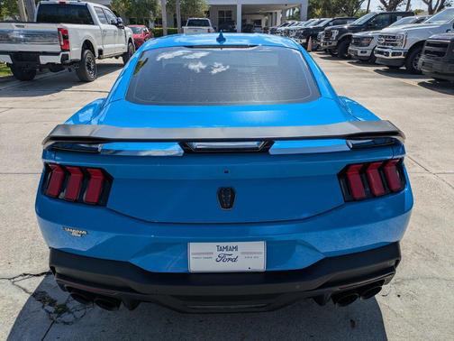 GRABBER BLUE METALLIC 2026 Ford Mustang Dark Horse Fastback