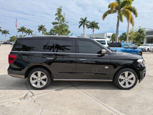 2022 Ford Expedition King Ranch