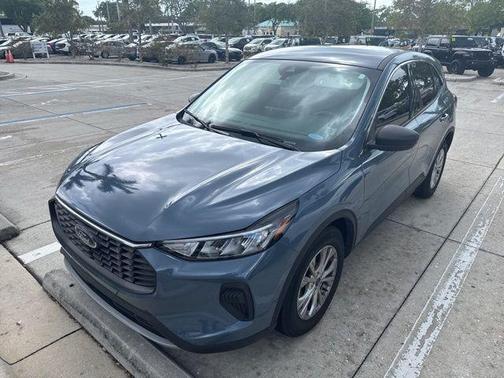 VAPOR BLUE METALLIC 2023 Ford Escape Active