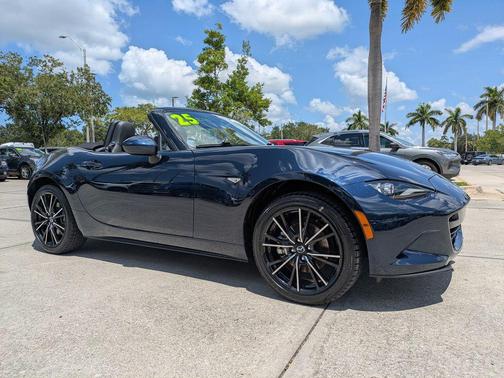 Deep Crystal Blue Mica 2025 Mazda MX-5 Miata Grand Touring