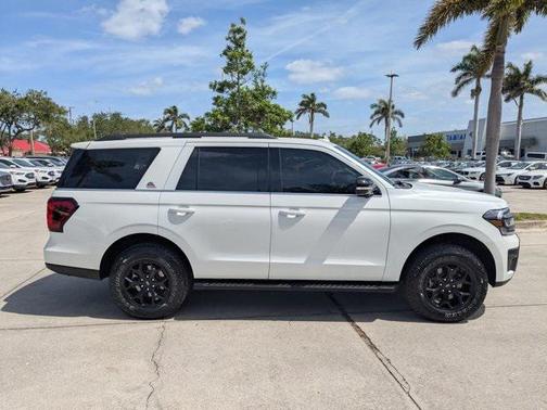 2024 Ford Expedition Timberline