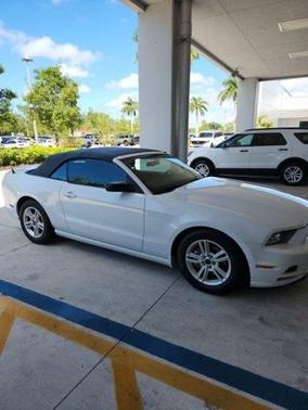 2014 Ford Mustang V6