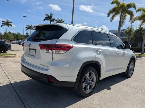 2019 Toyota Highlander Limited Platinum