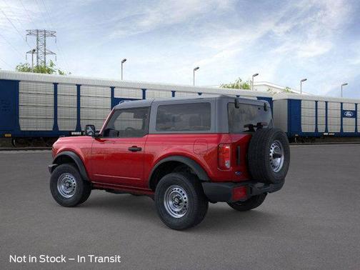 2025 Ford Bronco Base