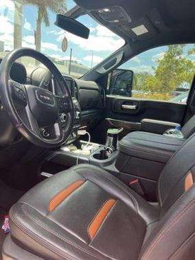 2023 GMC Sierra 2500 AT4