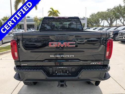 2023 GMC Sierra 2500 AT4
