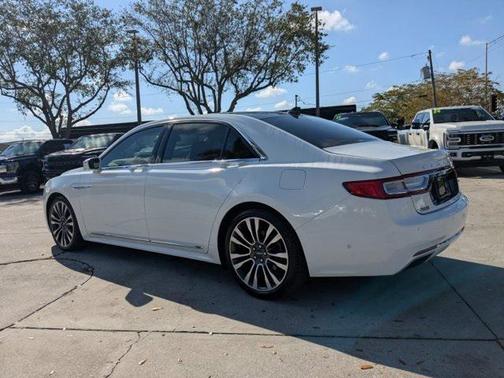 2020 Lincoln Continental Reserve