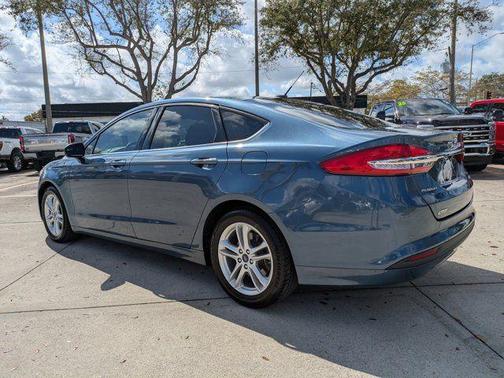 2018 Ford Fusion SE