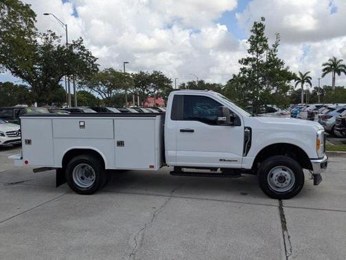 2023 Ford F-350 XL