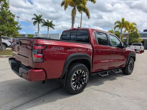 Cardinal Red Tricoat 2022 Nissan Frontier PRO-4X
