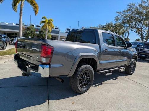 2022 Toyota Tacoma SR5