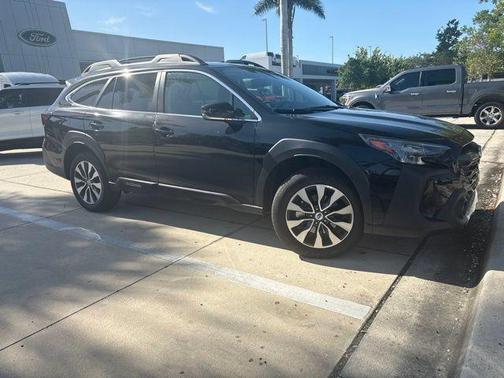 Crystal Black Silica 2024 Subaru Outback Limited XT