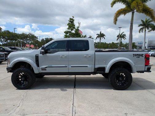 AVALANCHE 2026 Ford F-250 Lariat